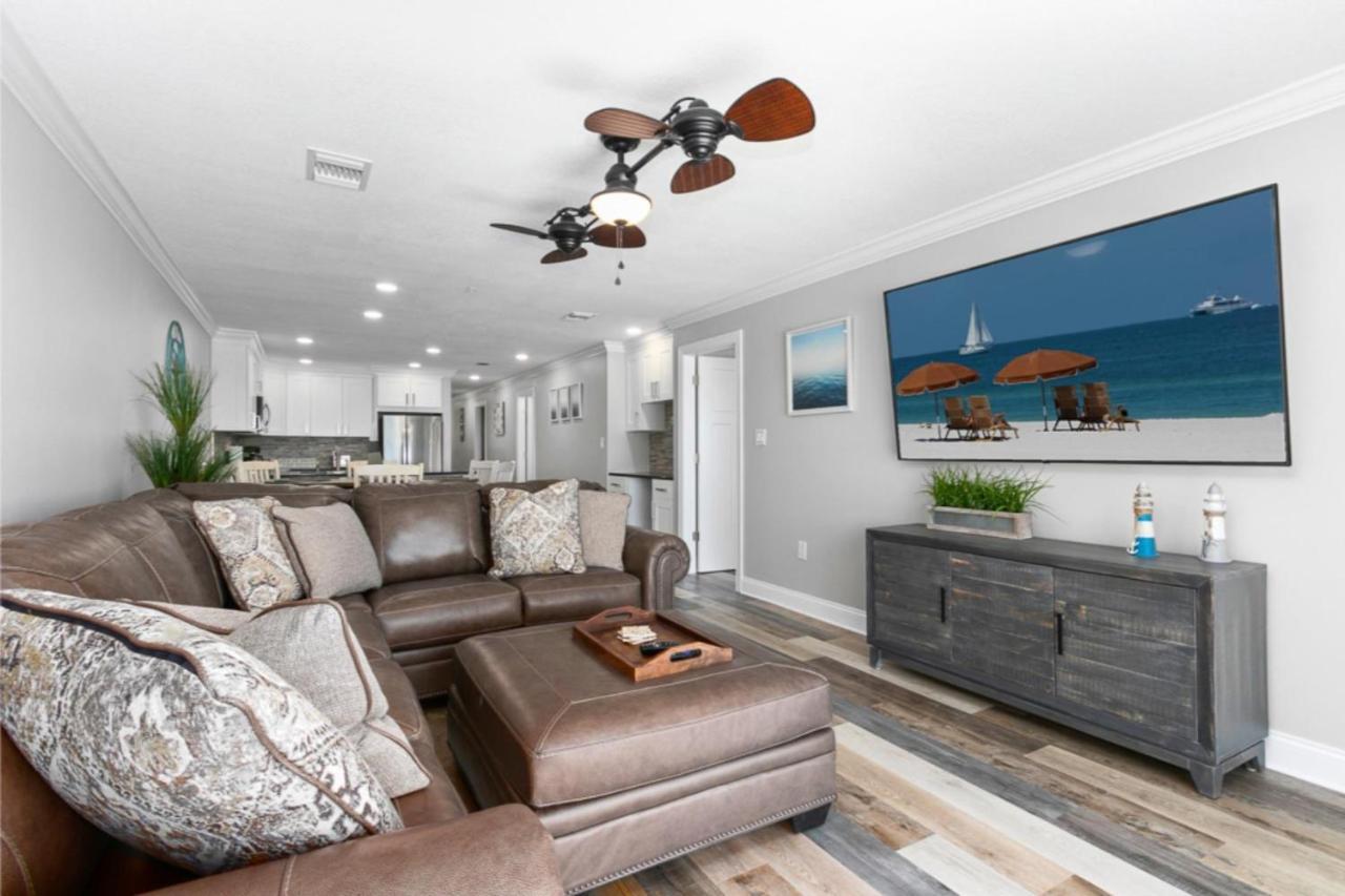 Gorgeous 3 Bedroom Condo In The Perfect Locationseaoats302 St. Pete Beach Exterior photo