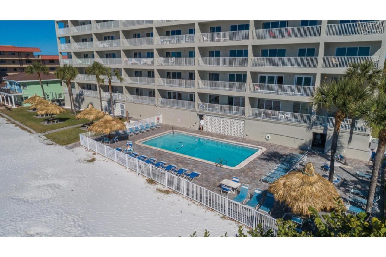 Gorgeous 3 Bedroom Condo In The Perfect Locationseaoats302 St. Pete Beach Exterior photo