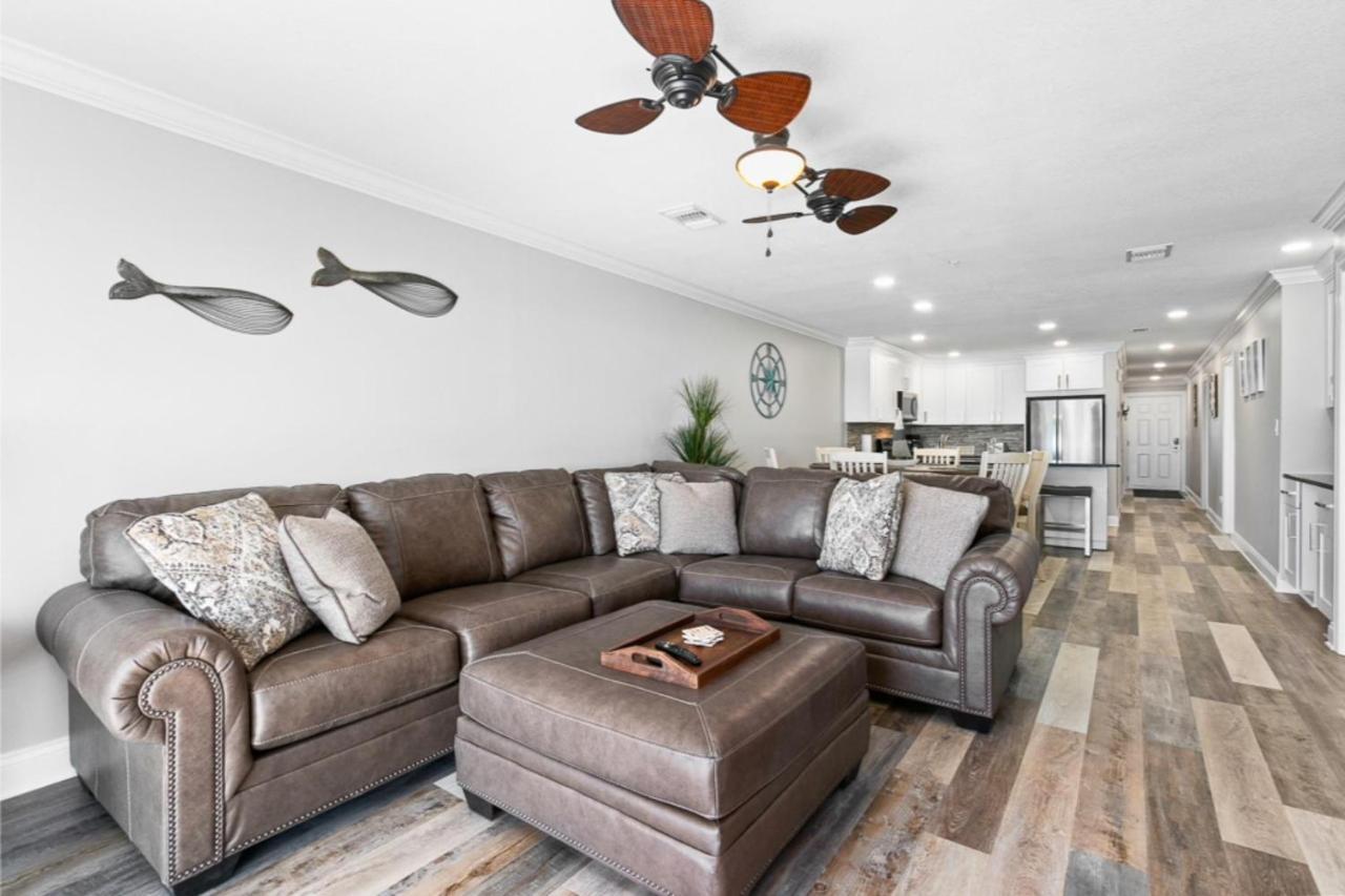 Gorgeous 3 Bedroom Condo In The Perfect Locationseaoats302 St. Pete Beach Exterior photo