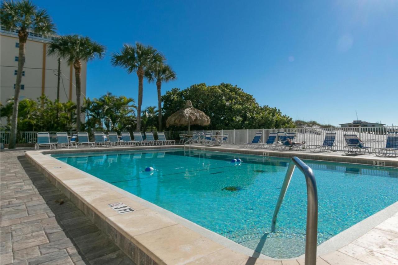 Gorgeous 3 Bedroom Condo In The Perfect Locationseaoats302 St. Pete Beach Exterior photo