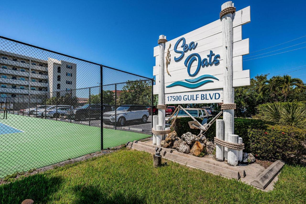 Gorgeous 3 Bedroom Condo In The Perfect Locationseaoats302 St. Pete Beach Exterior photo