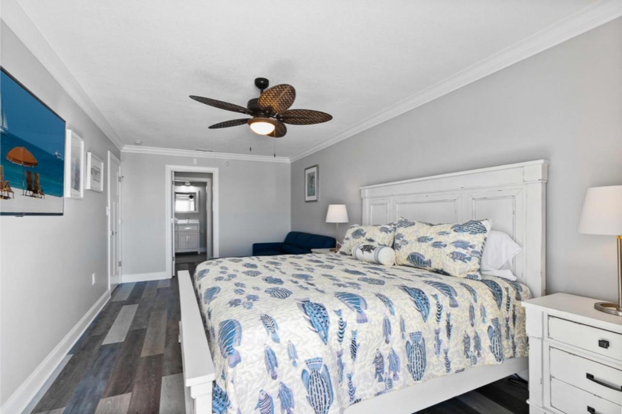 Gorgeous 3 Bedroom Condo In The Perfect Locationseaoats302 St. Pete Beach Exterior photo