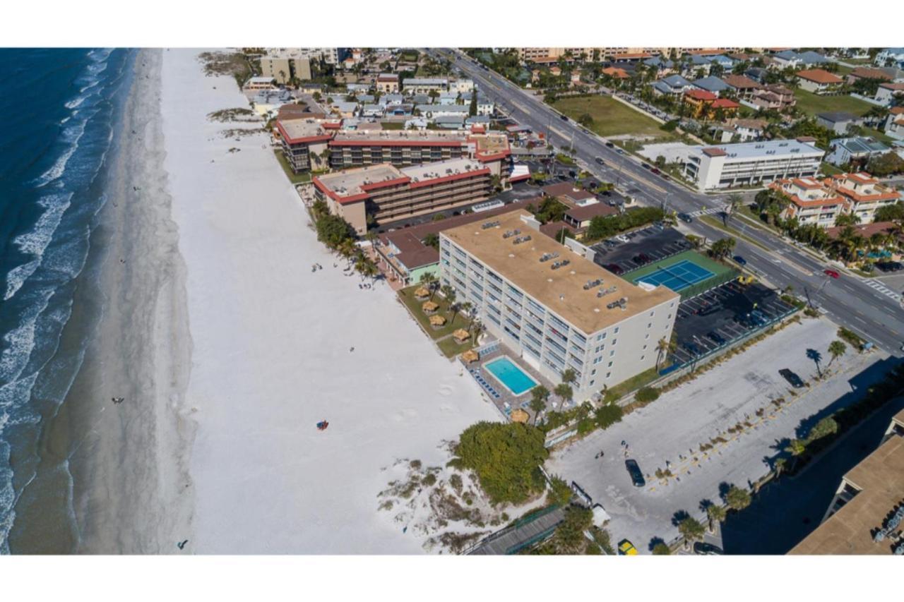 Gorgeous 3 Bedroom Condo In The Perfect Locationseaoats302 St. Pete Beach Exterior photo